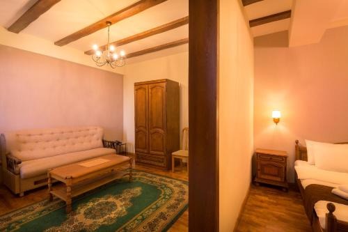 هتل المپیا گاردن